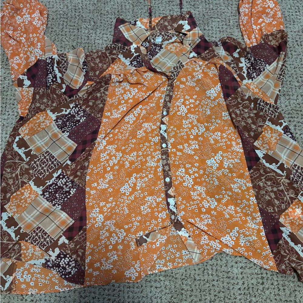 Patterned shirt catos size 18/20 womens